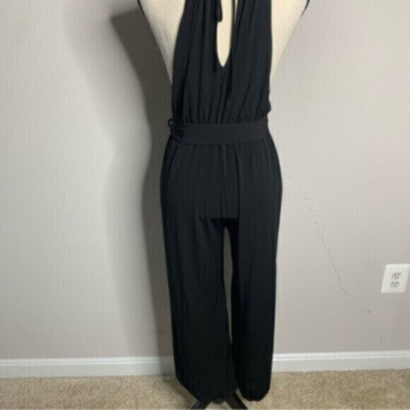 Hot Miami Styles Black Slit Hem Belted Harem Jumpsuit - Picture 8 of 13
